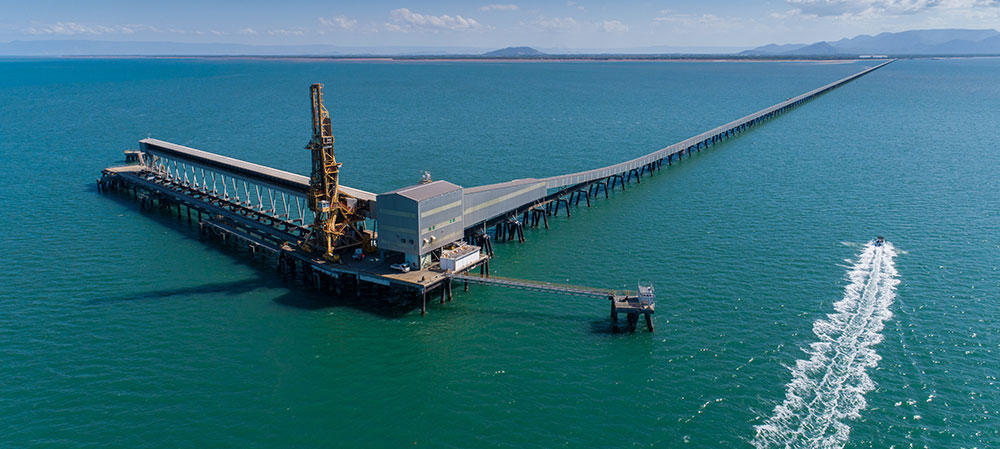Image of the jetty off the coast of Lucinda